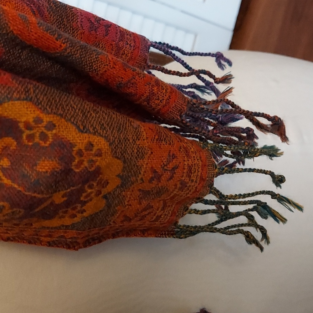 Floral Paisley Wrap Scarf - Picture 8 of 9